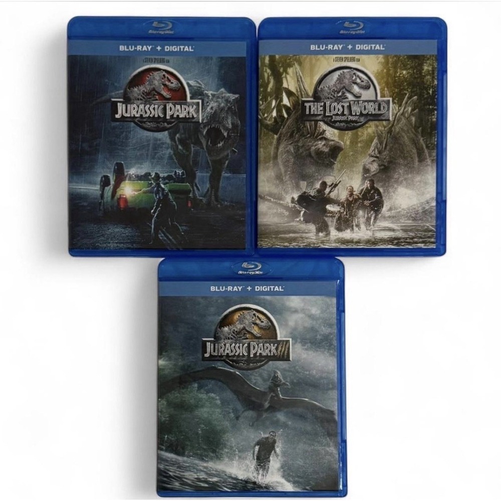 Jurassic Park, The Lost World, Jurassic Park III - 3 Blu-Rays Bundle (NO codes)